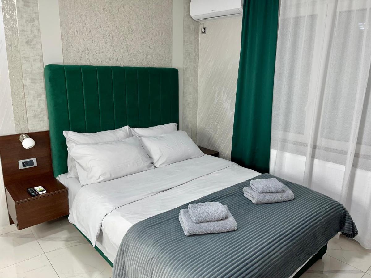 Pink House Apartments Jagodina Εξωτερικό φωτογραφία