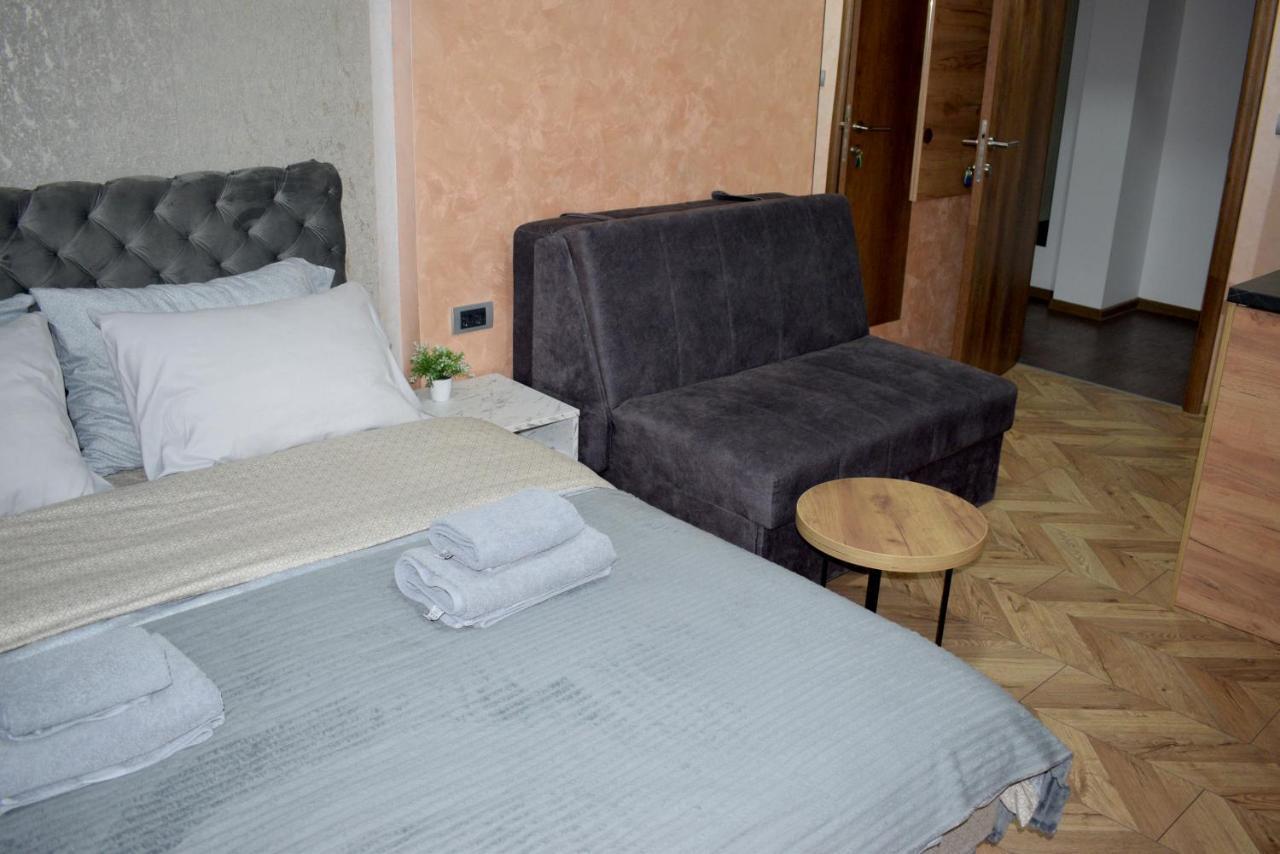 Pink House Apartments Jagodina Εξωτερικό φωτογραφία